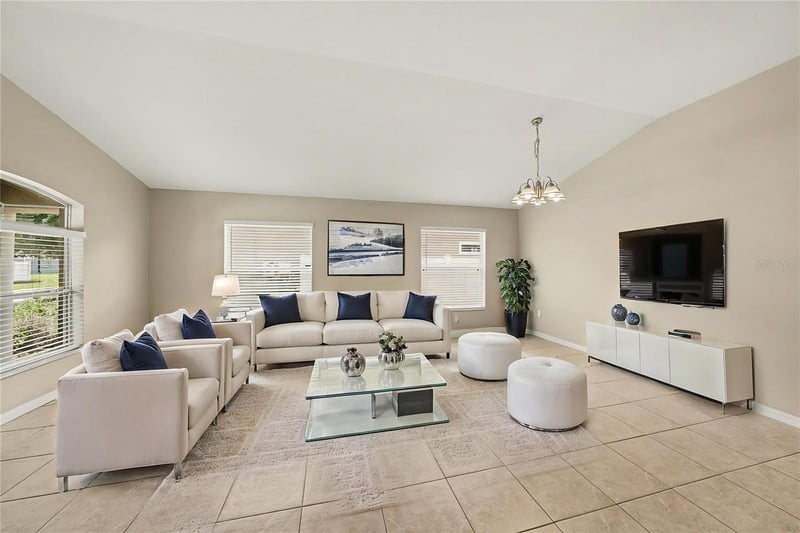 15950 Leatherleaf Ln, Land O Lakes, FL 34638