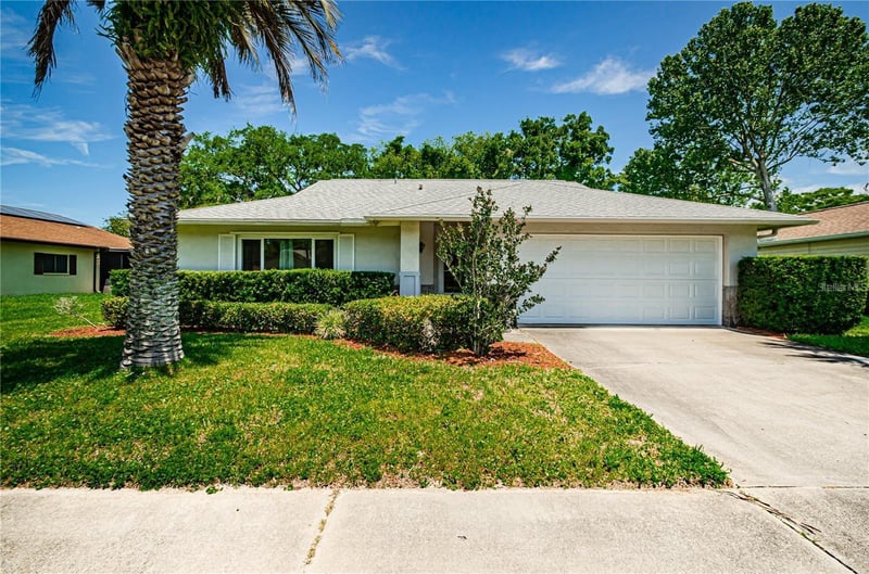 13410 Rome Dr, Hudson, FL 34667