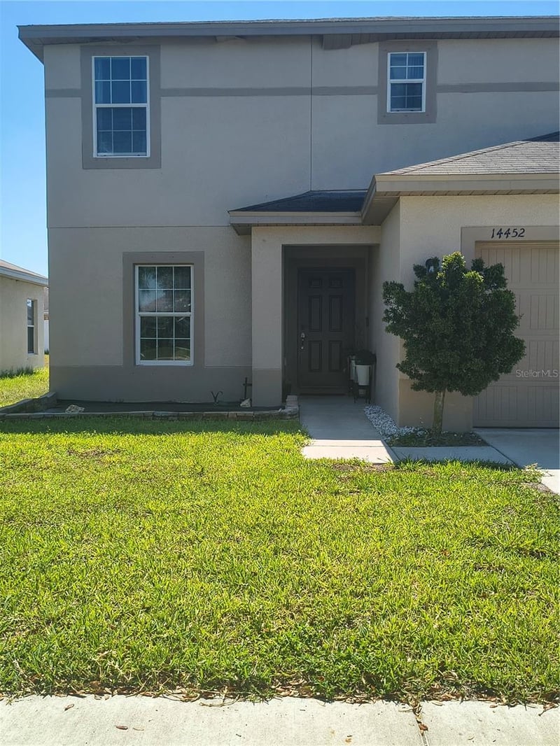 14452 Scottburgh Glen Dr, Wimauma, FL 33598