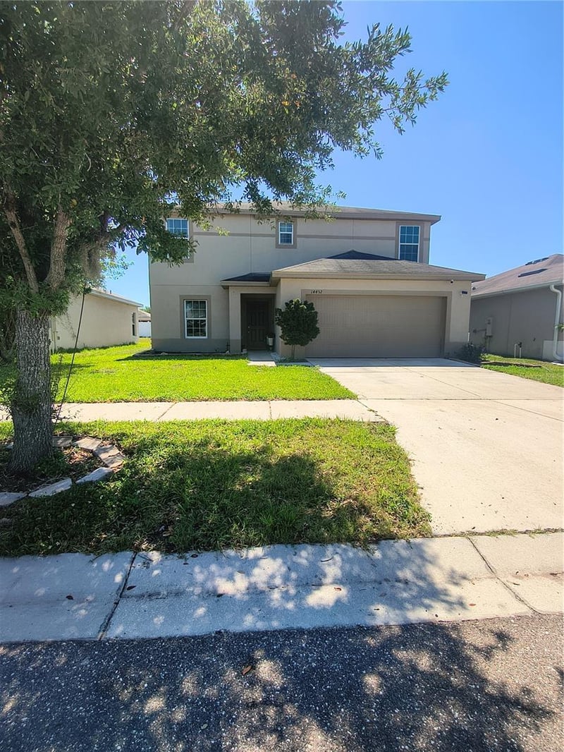 14452 Scottburgh Glen Dr, Wimauma, FL 33598