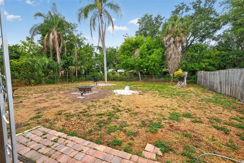 5900 Dr Martin Luther King Jr St, St Petersburg, FL 33703