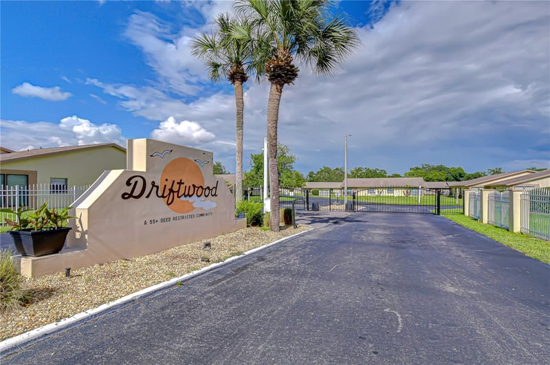 38334 Cottonwood Pl #., Zephyrhills, FL 33542