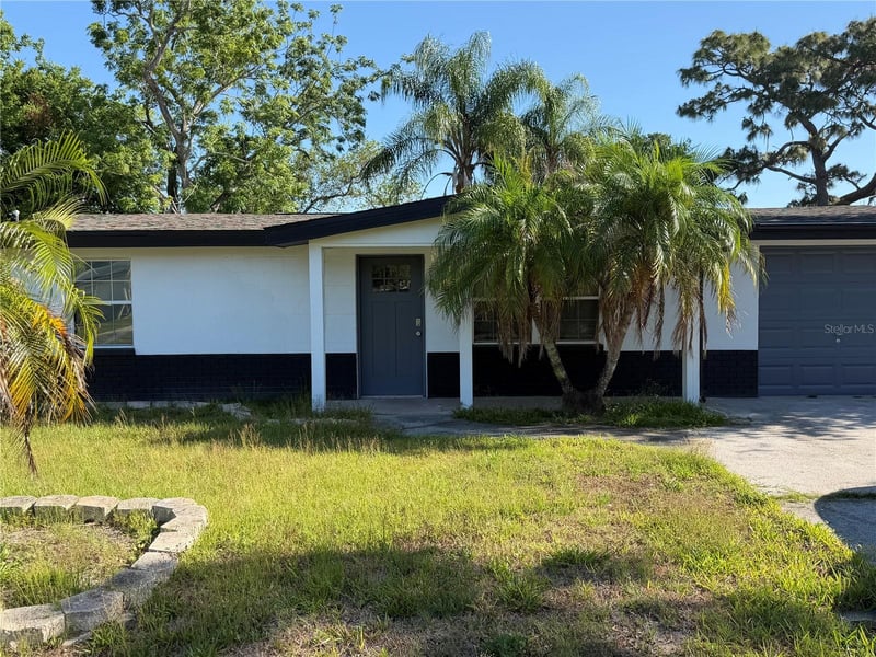 6845 Carob Dr, New Port Richey, FL 34653