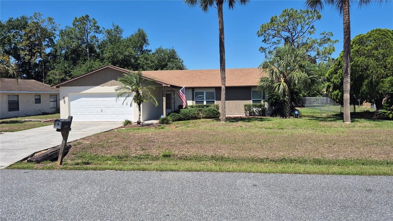 4625 Canterbury Dr, Land O Lakes, FL 34639
