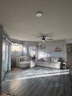5125 Palm Springs Blvd #1202, Tampa, FL 33647