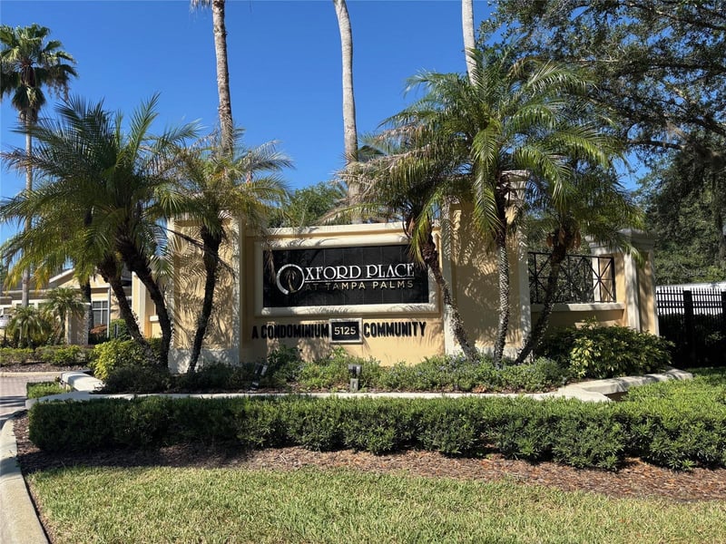 5125 Palm Springs Blvd #1202, Tampa, FL 33647