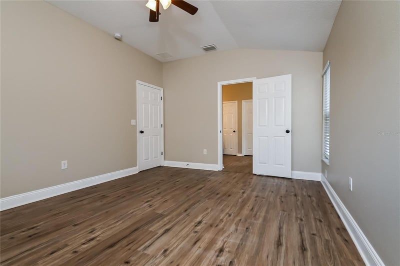2221 Mountain Meadow Way, Valrico, FL 33594