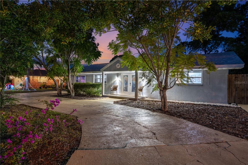 1626 Young Ave, Clearwater, FL 33756
