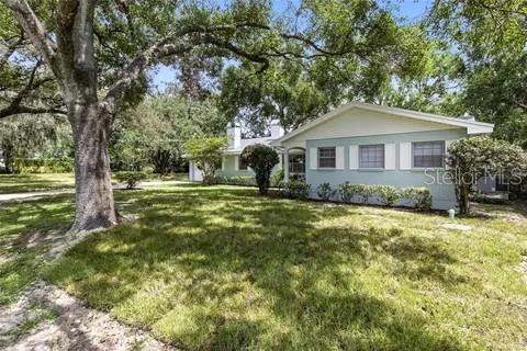 2510 Lake Ellen Dr, Tampa, FL 33618