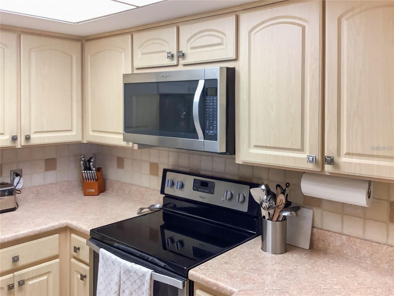 4736 Jasper Dr #207, New Port Richey, FL 34652