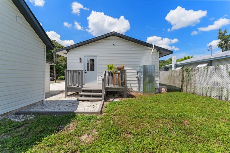 501 Cluster Ave, Tampa, FL 33604