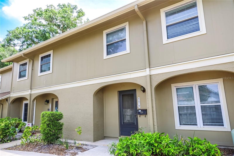 7107 Hernando Ct, Tampa, FL 33615