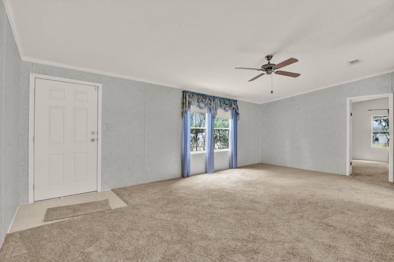 3804 Pinto Ln, Zephyrhills, FL 33541