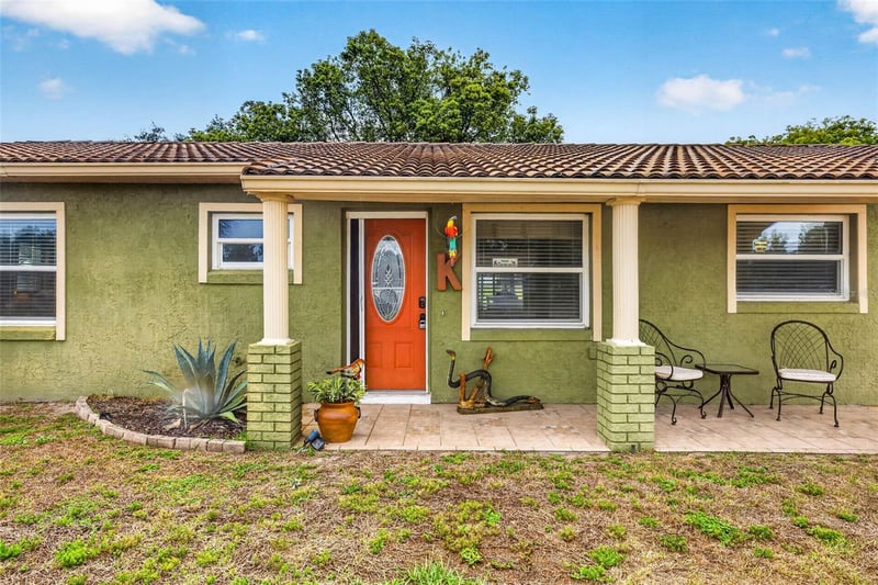 8429 Jacqueline Ct, Zephyrhills, FL 33541