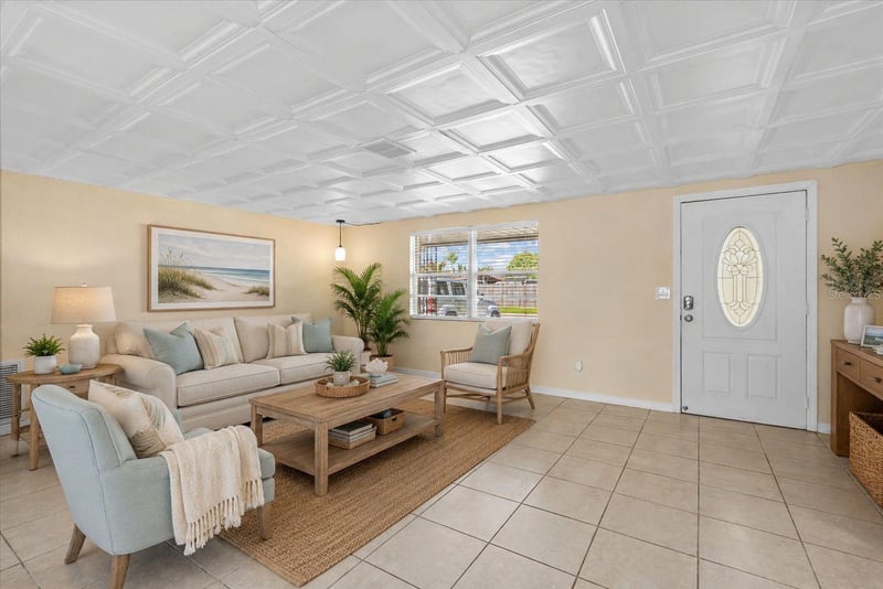 2146 Society Dr, Holiday, FL 34691