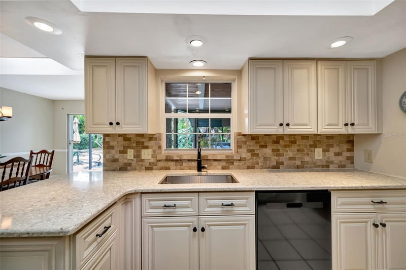7312 5th Ave, Bradenton, FL 34209