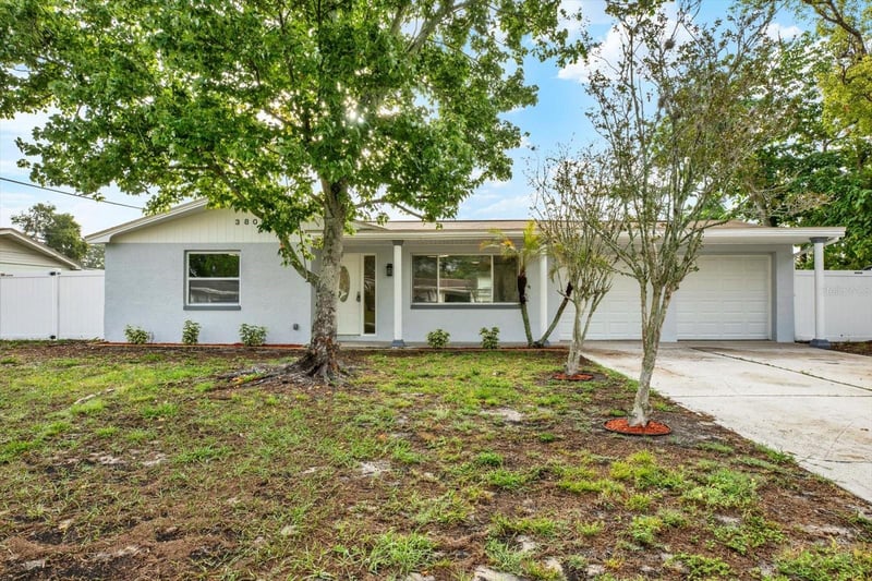3800 Linkwood St, New Port Richey, FL 34652