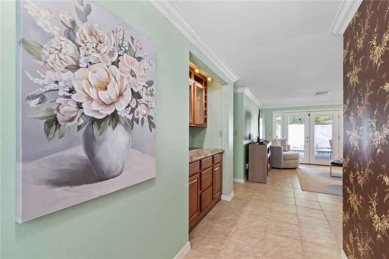 12352 83rd Ave, Seminole, FL 33772