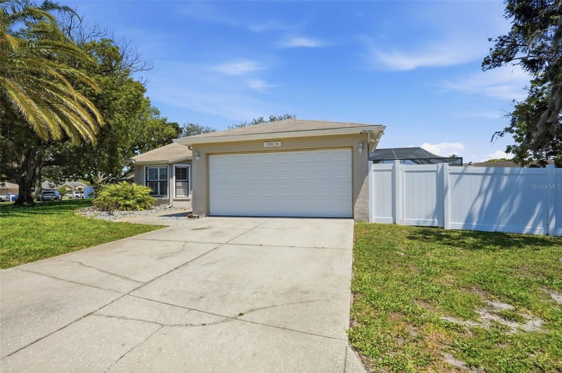 10616 Bucks Rn, New Port Richey, FL 34654