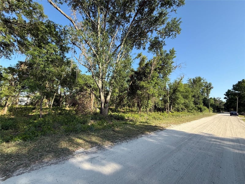 null Owens Dr, Zephyrhills, FL 33540