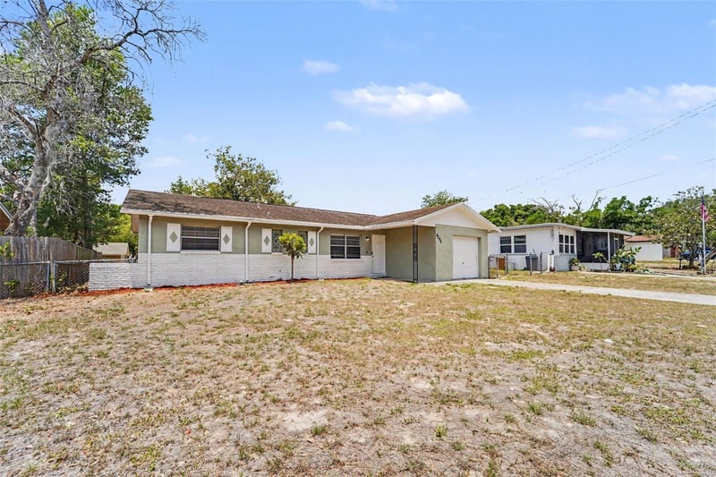 8308 Oleander Ln, Tampa, FL 33637