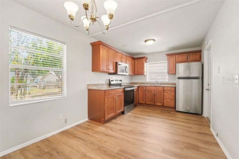 8308 Oleander Ln, Tampa, FL 33637