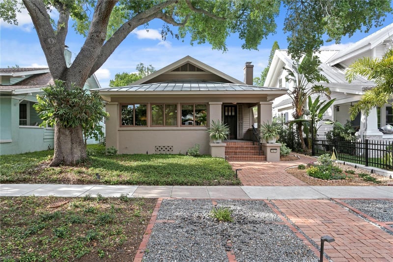 161 15th Ave, St Petersburg, FL 33704
