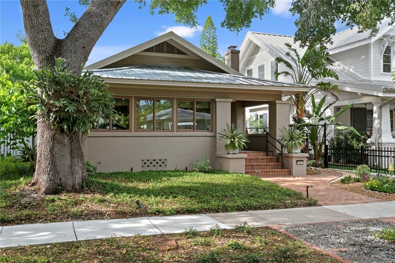 161 15th Ave, St Petersburg, FL 33704