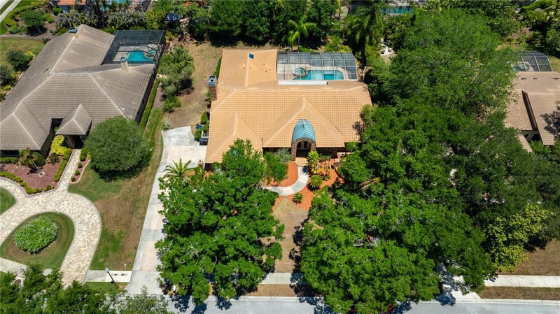 1611 Hampton Ln, Safety Harbor, FL 34695