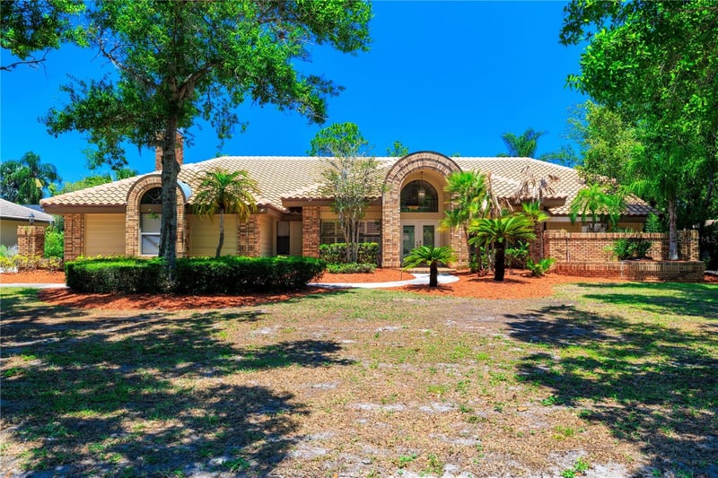 1611 Hampton Ln, Safety Harbor, FL 34695