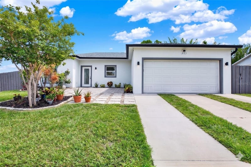 3023 Muir St, Holiday, FL 34691