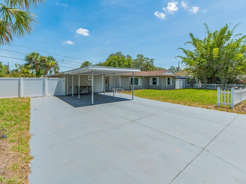 502 Lexington St, Dunedin, FL 34698