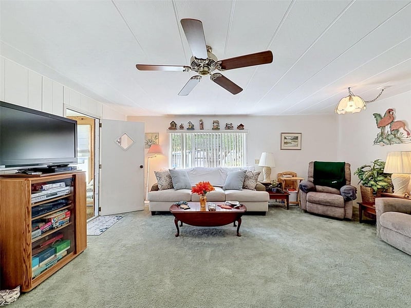 5206 Wisteria Cir, New Port Richey, FL 34653