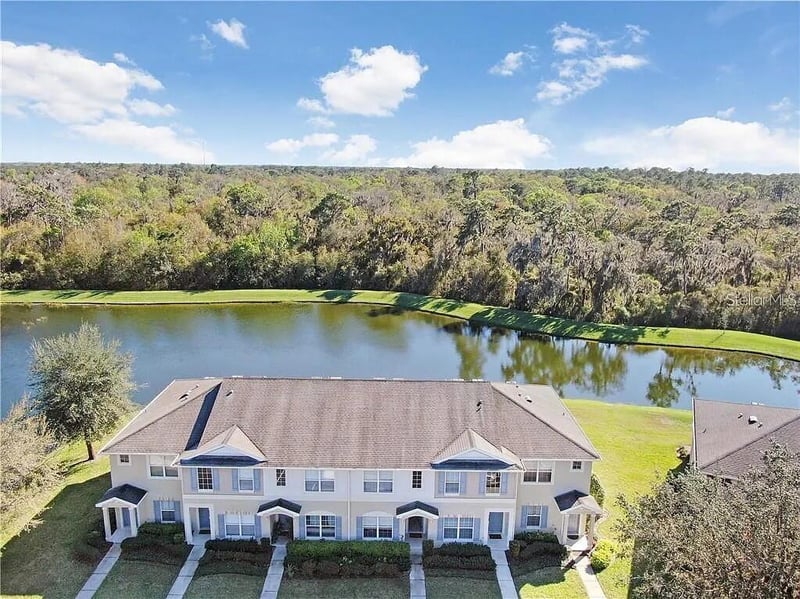 5842 Fishhawk Ridge Dr, Lithia, FL 33547