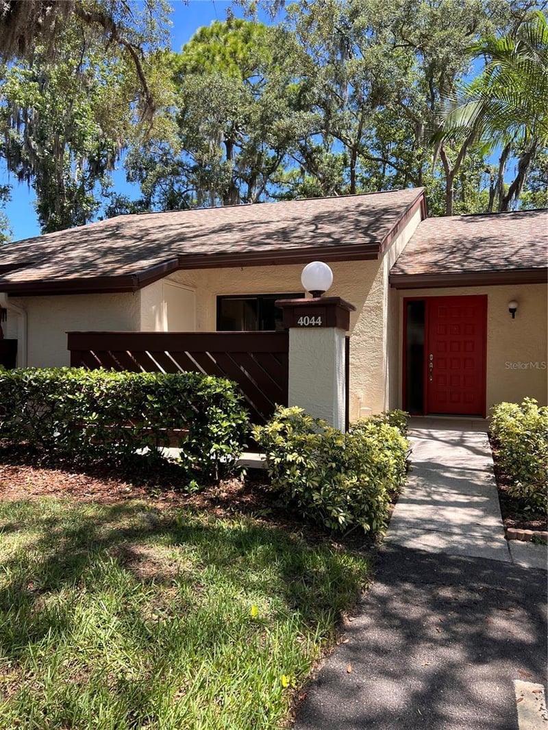 4044 Corkwood Ct, Palm Harbor, FL 34684