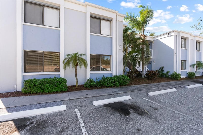 5310 26th St #501, Bradenton, FL 34207
