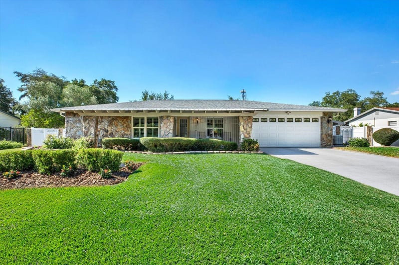 6625 Baybrooks Cir, Tampa, FL 33617