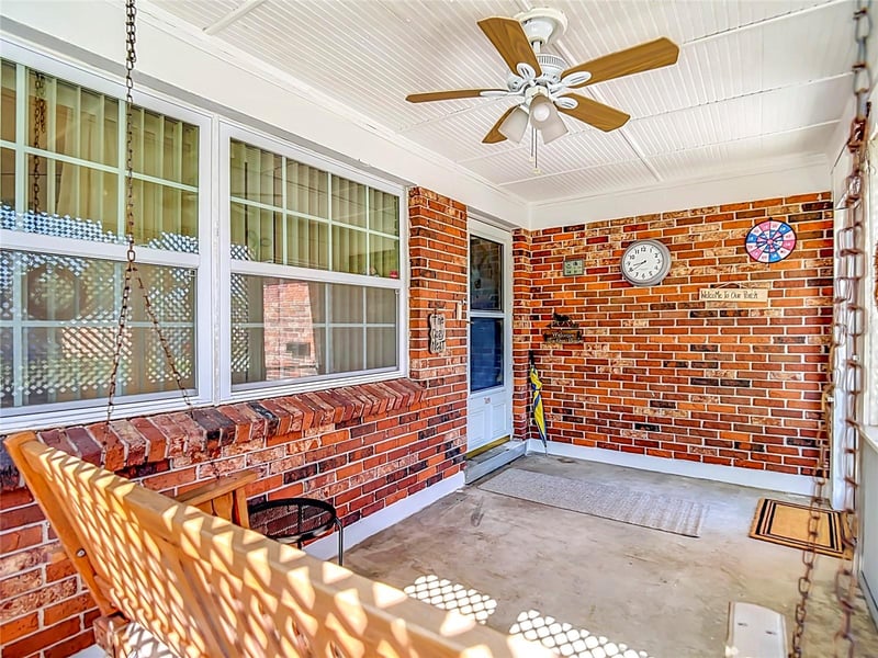 709 Morgan St, Brandon, FL 33510