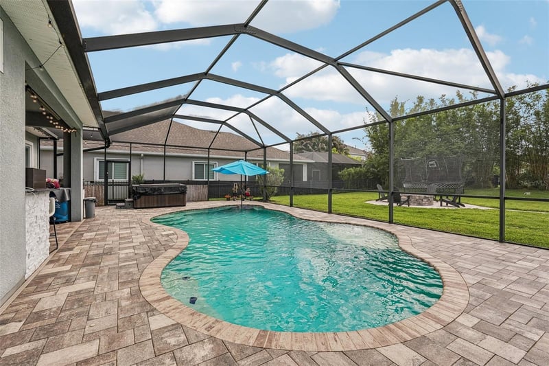 6617 Park Strand Dr, Apollo Beach, FL 33572