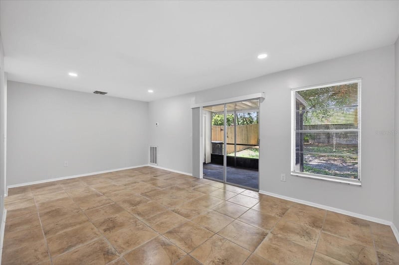 14024 Village Terrace Dr, Tampa, FL 33624