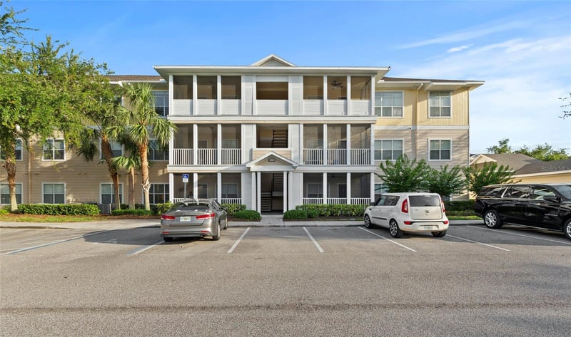 4802 51st St #423, Bradenton, FL 34210