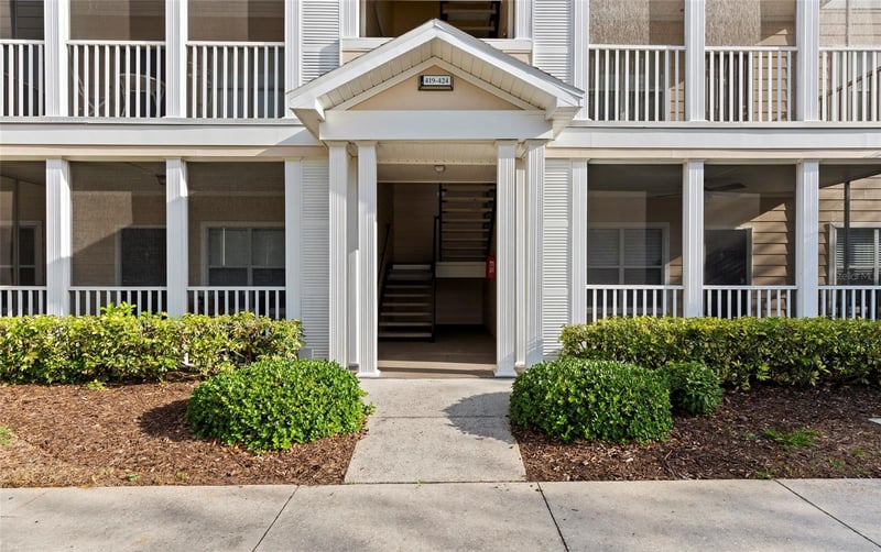 4802 51st St #423, Bradenton, FL 34210