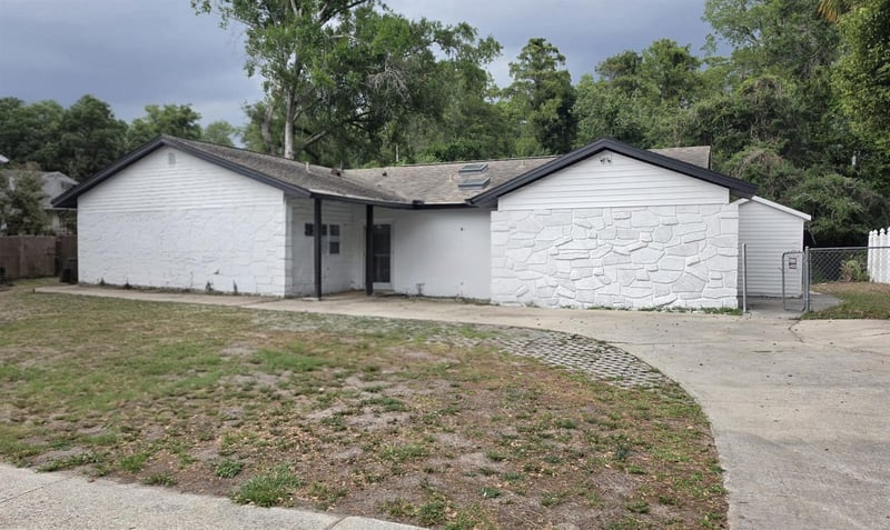 3129 Paris St, Tampa, FL 33614