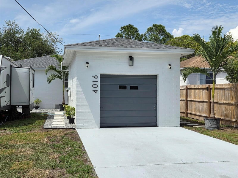 4016 9th Ave N, St Petersburg, FL 33713