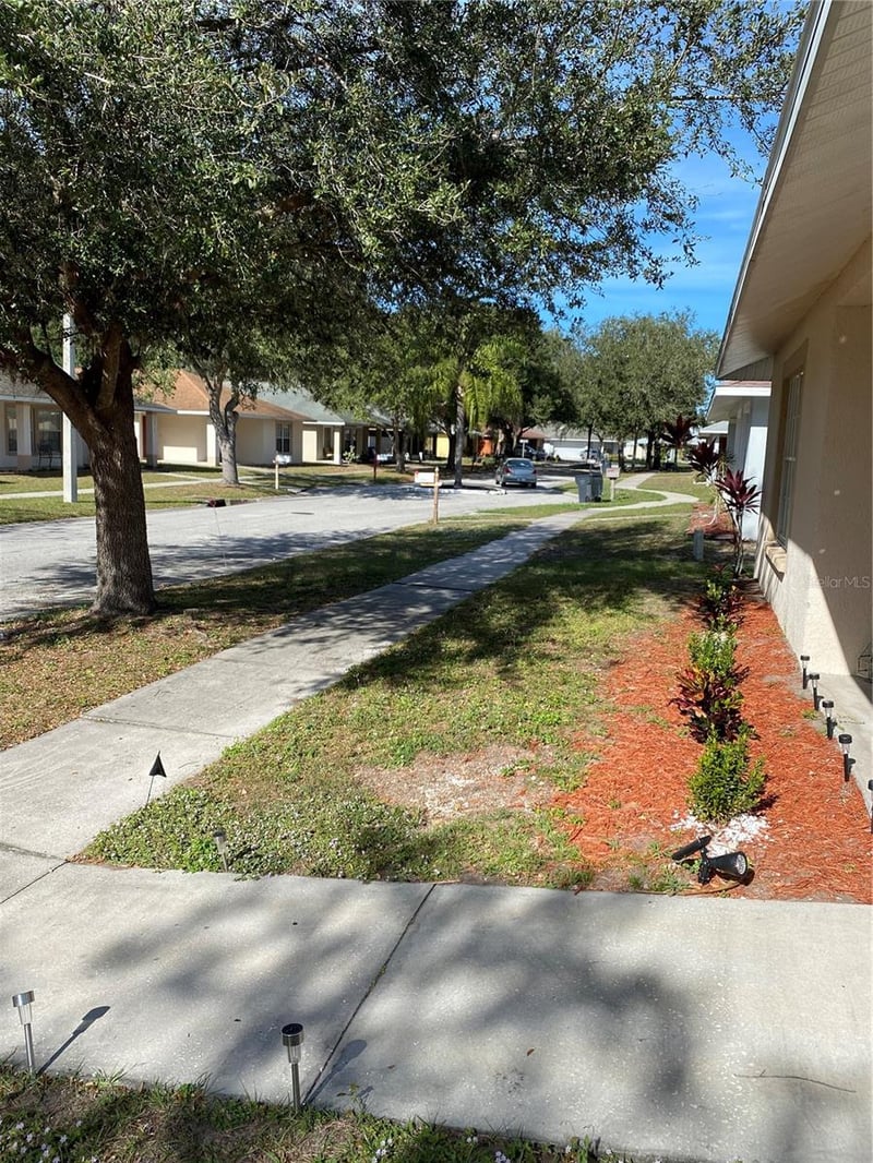 10328 Summerview Cir, Riverview, FL 33578