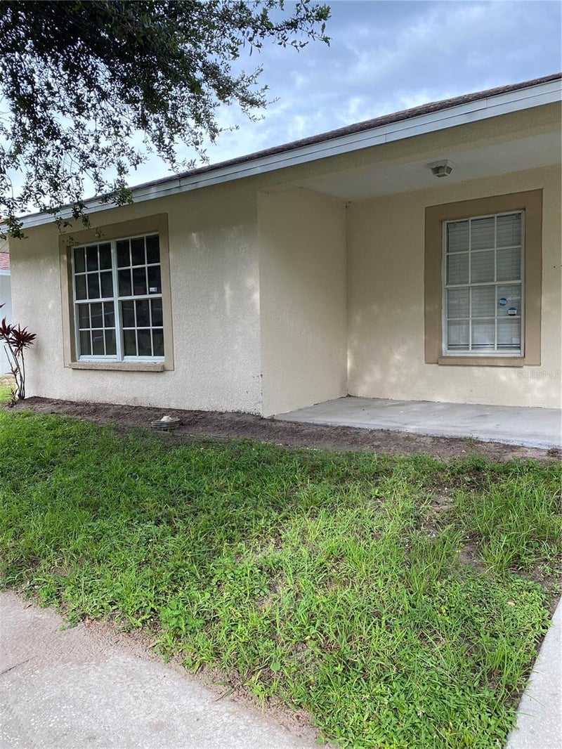10328 Summerview Cir, Riverview, FL 33578
