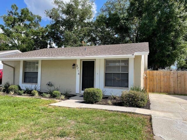 3216 Saddlebrook Ave, Tampa, FL 33618