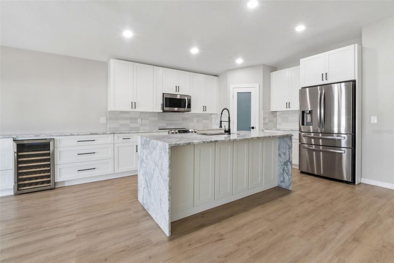3251 Lytton Hall Dr, Zephyrhills, FL 33540