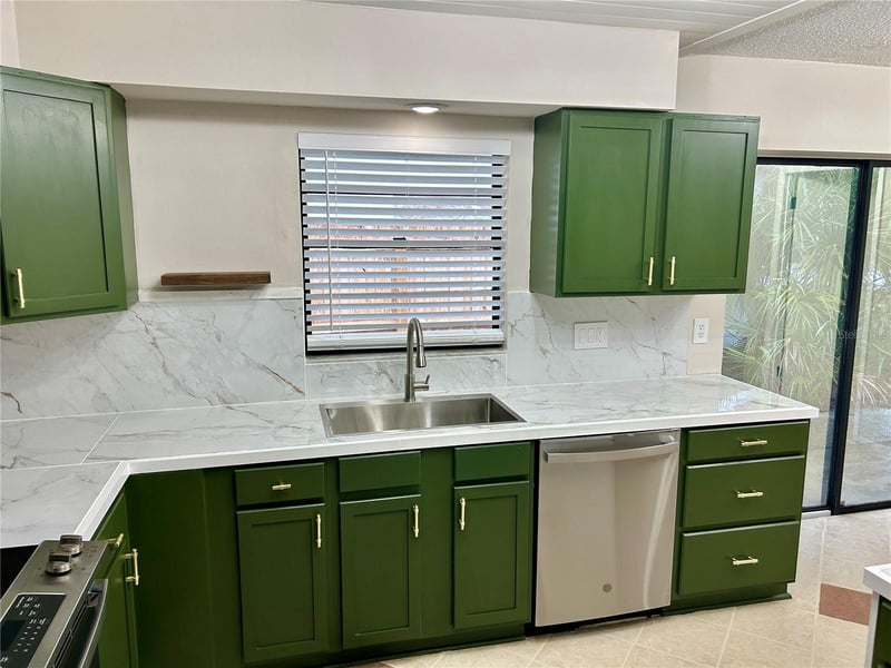 3805 11th Ave, Bradenton, FL 34205