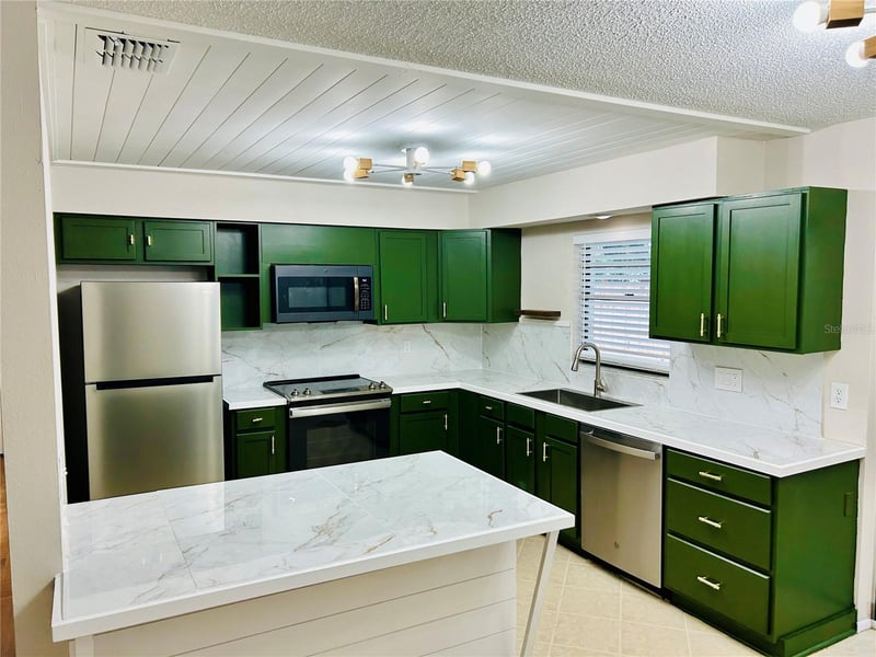 3805 11th Ave, Bradenton, FL 34205